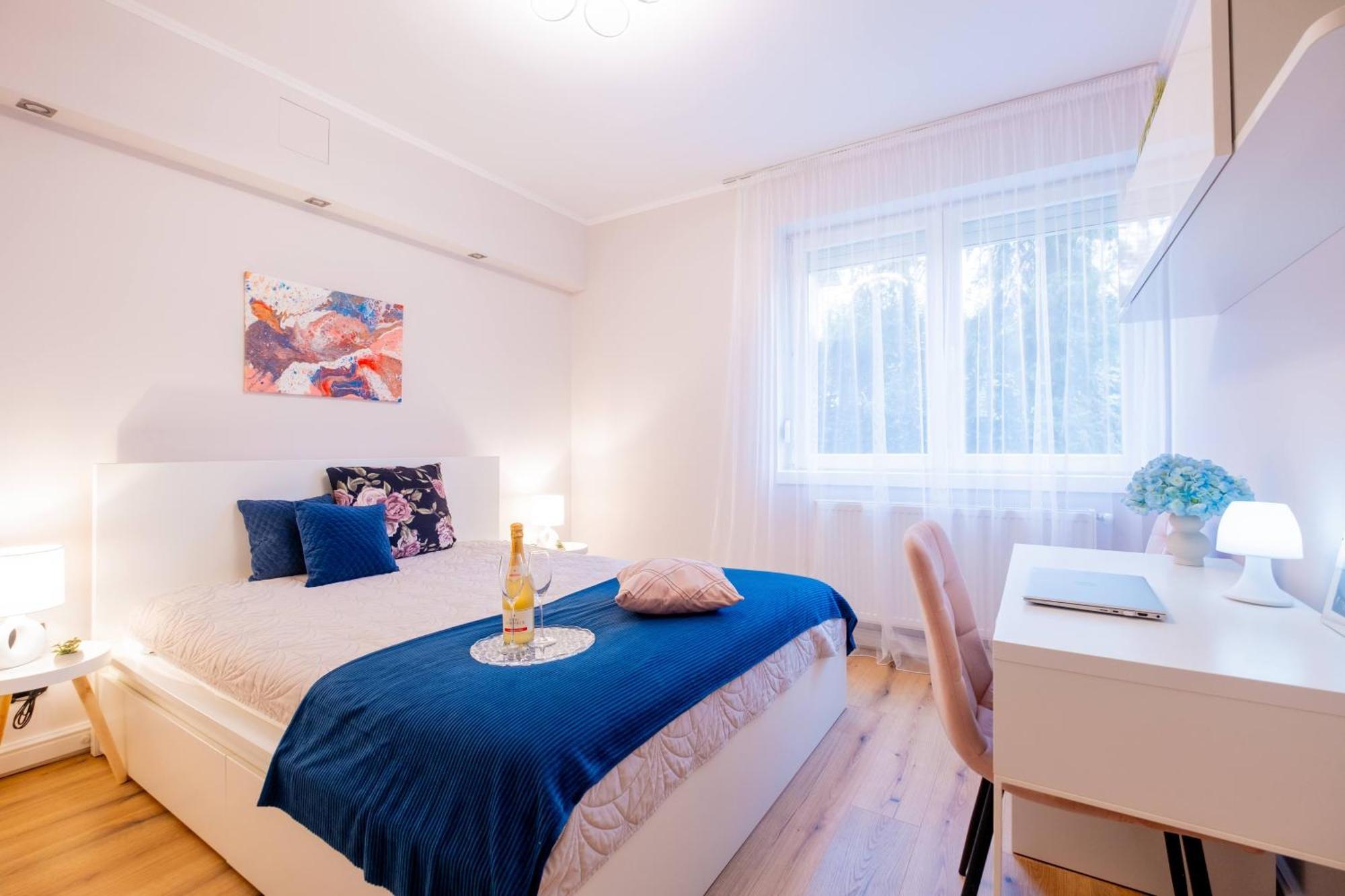 White Rose Hill Luxury Apartmán *